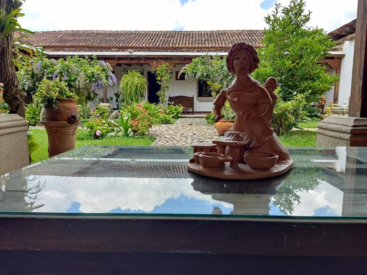 Hostal San Nicolas Antigua Bagian luar foto