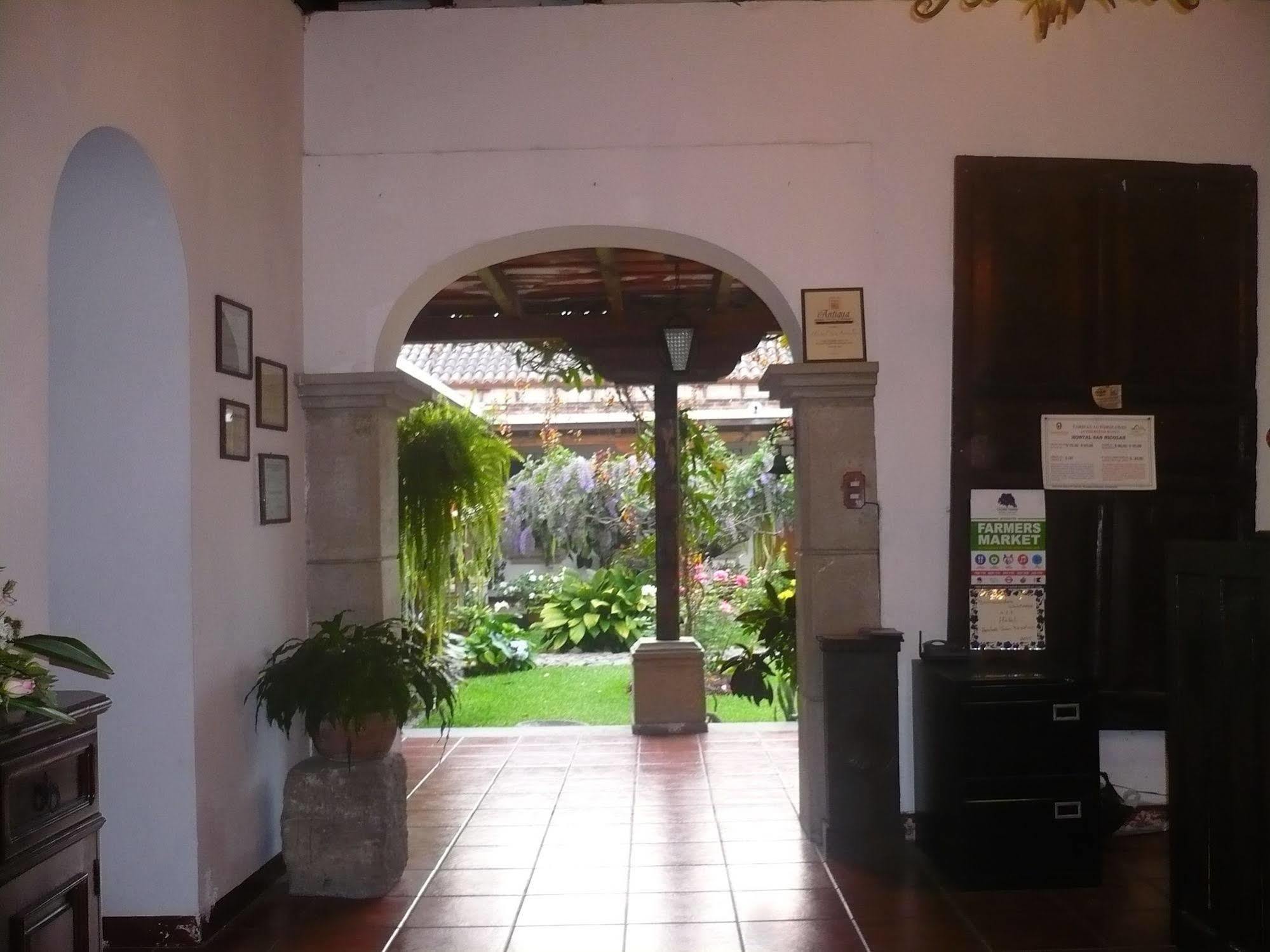 Hostal San Nicolas Antigua Bagian luar foto